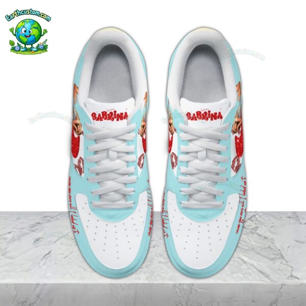 Sabrina Carpenter Emails I Can?t Send Air Force 1